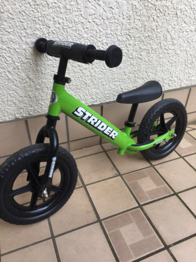 ストライダー スポーツモデル グリーン 正規品