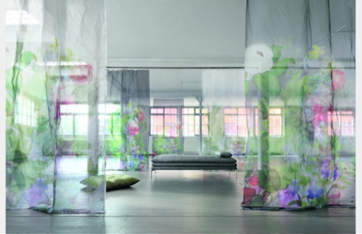 芸術的なレースのカーテン【クリエイションバウマン】（2枚）