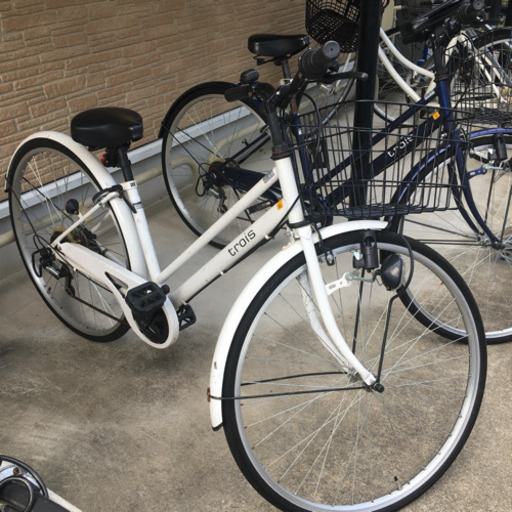 ママチャリ・ギア6段階・白