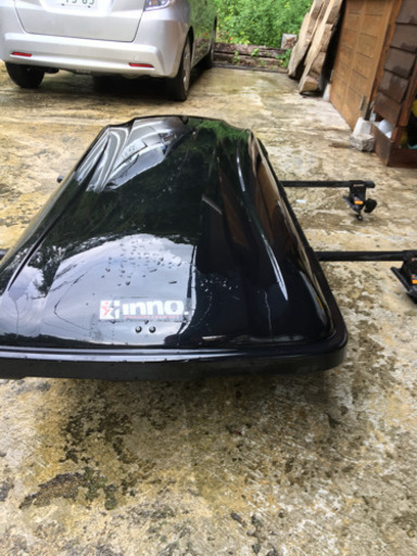 【取引中】CARMATE inno ルーフボックス_ブラック BR55