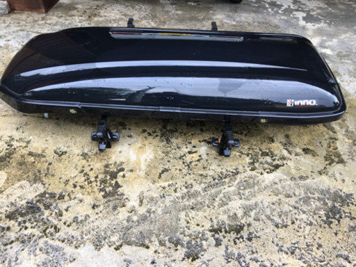 【取引中】CARMATE inno ルーフボックス_ブラック BR55 