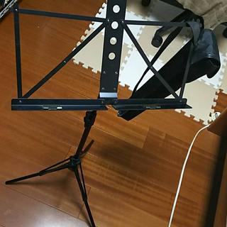 YAMAHA　アルミ製軽量譜面台