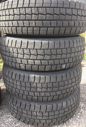 バリ溝 215/70R15 ダンロップ スタッドレスタイヤ 4本セット