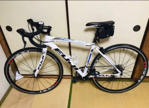 ロードバイク室内保管 FUJI