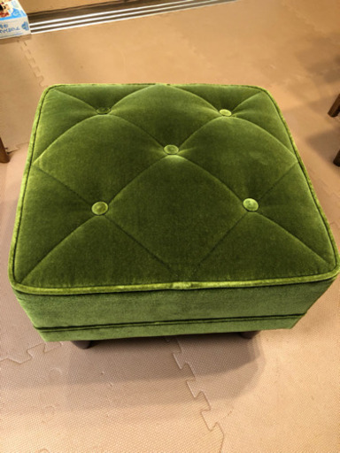 カリモク60 オットマン モケットグリーン