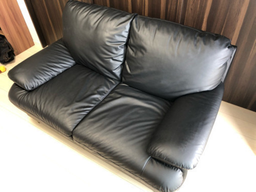 【期間限定】合皮2人掛けソファ(黒) ニトリ製