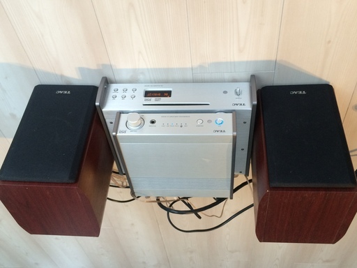 TEAC  CDプレイヤー(DSD対応PD501HR　アンプ　スピーカー　