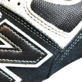 イタリア フィレンツェで購入     new balanceスニーカーの画像