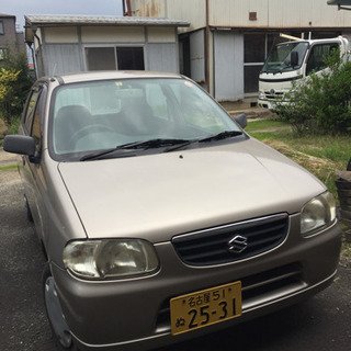 中古車  スズキ アルト〜商談中