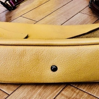 Cuir Jouer Cube☆キュイールジュエキュブ☆革バッグ☆レザー鞄の画像