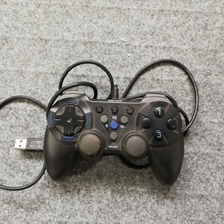 8/15まで　断捨離　ゲームコントローラー