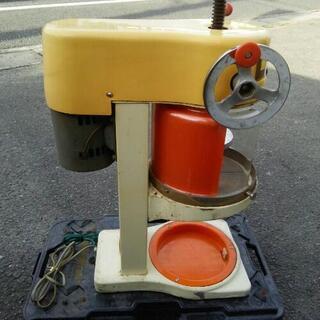 中古  業務用 かき氷機   電動 アイススライサー   幅34  奥行48  高さ85（最大）  （ｃｍ）  ブロックアイス