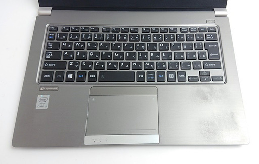 （取引中）薄型・軽快NB　第５世代Core i5／SSD／８GB《dynabook R63/P》