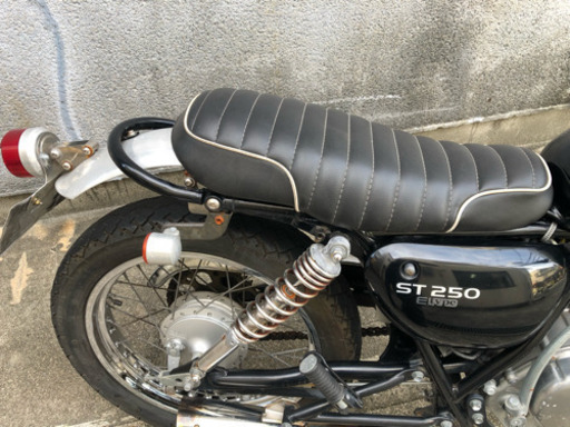 ⭐︎スズキ ST250  プチカスタム車  軽整備後お渡し⭐︎