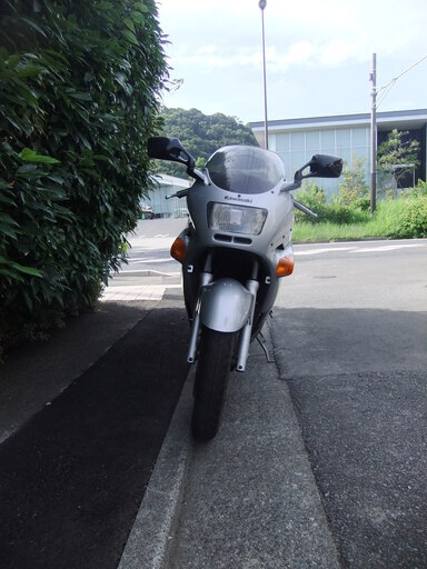 カワサキ　ZZ-R250　実動中古車　走行少なめ　オイル交換後引渡し　書類有り