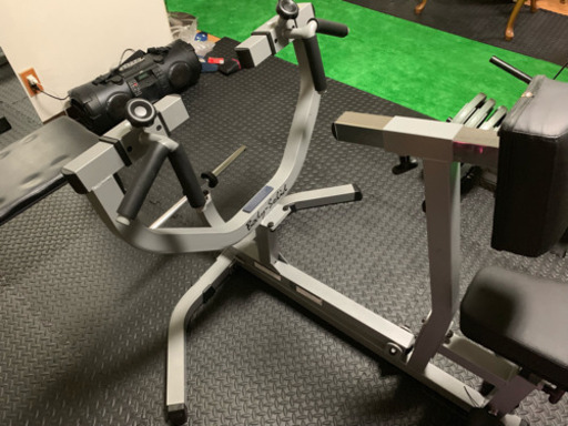 BODY SOLID ローイングマシン