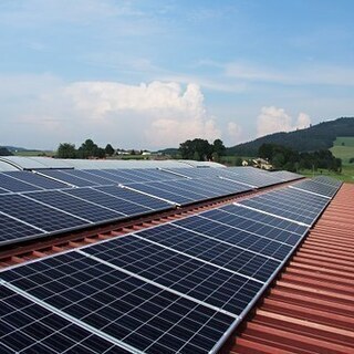 〈完全無料設置〉太陽光発電を検討中の方必見！これからは無料設置が...