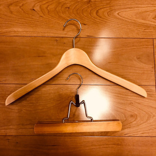 木製ハンガー14本セット(ズボンハンガー3本付き)の画像