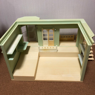 ＊商談中＊シルバニアファミリー 建物2件とその他セットの画像