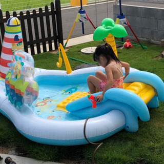【値下げ】子供 滑り台つきプールの画像
