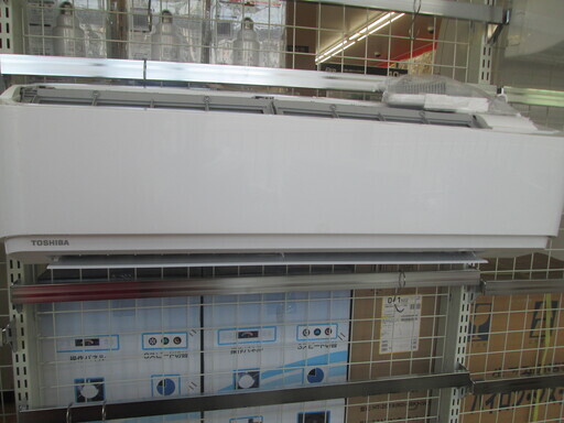 東芝　エアコン　RAS-B225E4R1　2017年式
