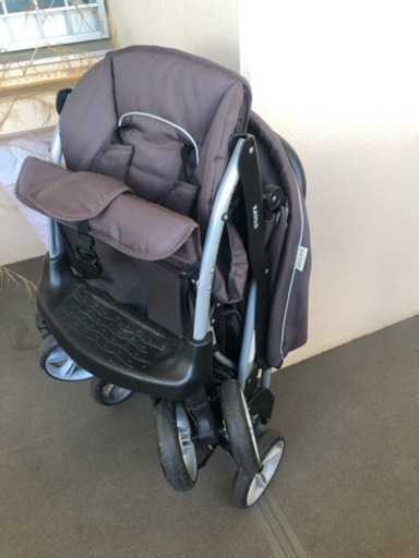 二人乗りベビーカー