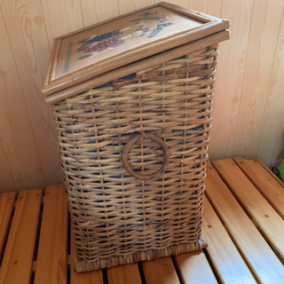カゴ 収納 無料 の画像