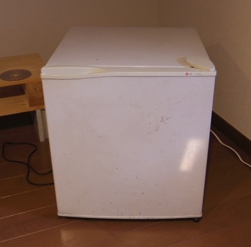 ホテルとかでよく見る１ドア　４６リットル　冷蔵庫　LG　MR-50L