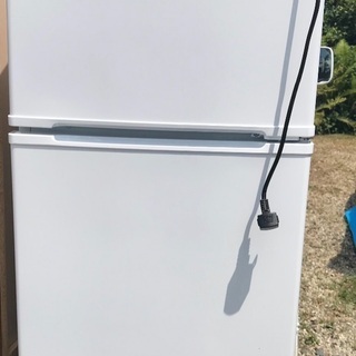 冷蔵庫　2019年製　ノンフロン　2ドア　９０L　　YRZ-C09B1の画像