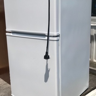 冷蔵庫　2019年製　ノンフロン　2ドア　９０L　　YRZ-C09B1の画像