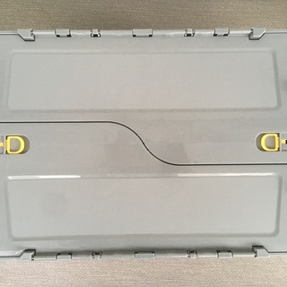 TRUSCO(トラスコ) 薄型折りたたみコンテナ 50Lロックフタ付 グレーと透明 TR-C50B-GY 中古の画像