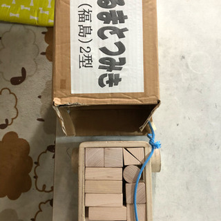 木の積木の画像