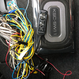 車載 サブウーファーの画像