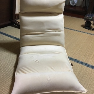 座いす