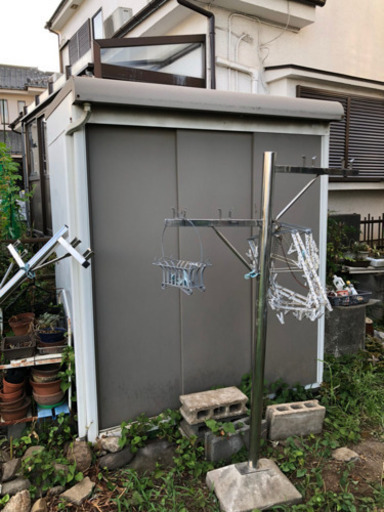 ① 物置 