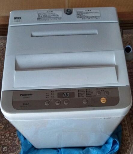 引取のみ　NA-F60B11-N パナソニック 6.0kg シャンパン Panasonic [NAF60B11N]　1年弱使用　洗濯機