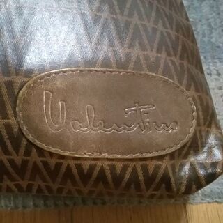 VALENTINO セカンドバッグ　ITALY製　レア物　稀少価値　使用品の画像