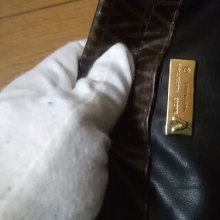 VALENTINO セカンドバッグ　ITALY製　レア物　稀少価値　使用品の画像