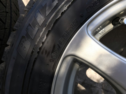 スタッドレスタイヤ、ホイルセット