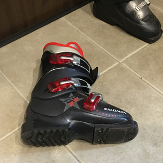 子供用スキーブーツ 22cmの画像