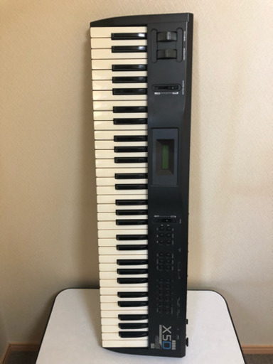 シンセサイザー 有名メーカー品ですっ