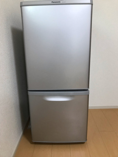2012年 138L 冷蔵庫