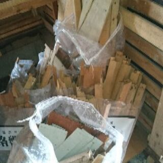 古材 焚き付け用マキの画像