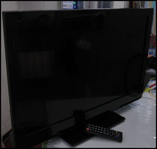 新生活！15400円 パナソニッック 32型 液晶テレビ 12年製 マルチリモコン付