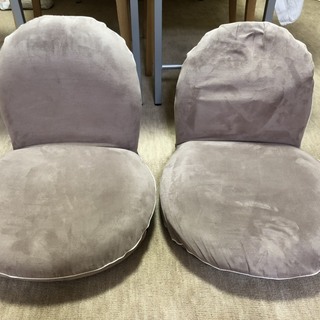 ★ローテーブル  1卓＋ 低反発折り畳み式座椅子  2脚  格安出品です！！の画像