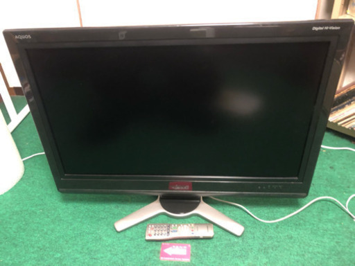 シャープ / SHARP AQUOS 32V型デジタルハイビジョン液晶テレビ LC-32D30 2008年製