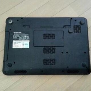 Dell Inspiron N5010 ＋ ノートPCクーラー（PC台）の画像