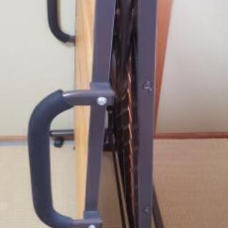 急いでます‼️折り畳み式シングルベッド　一人暮らしに最適の画像