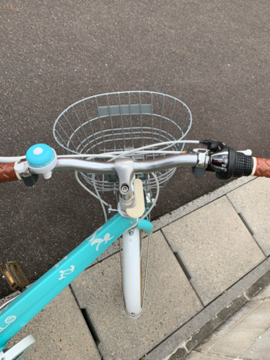 ［かなり綺麗］ 22インチ  6段変速  自転車  LEDライト サークル鍵付き。