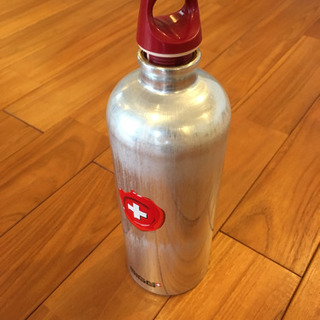 【SIGG正規品】スイス製アルミボトル 1L ケース付
